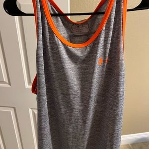 Under Armour tank
